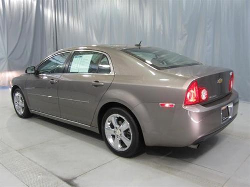 Chevrolet Malibu 2010 photo 4