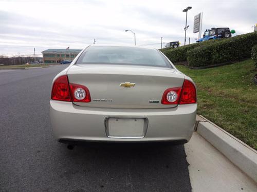 Chevrolet Malibu 2010 photo 3