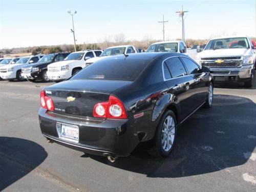 Chevrolet Malibu 2010 photo 3