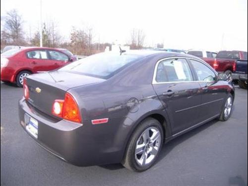 Chevrolet Malibu 2010 photo 4
