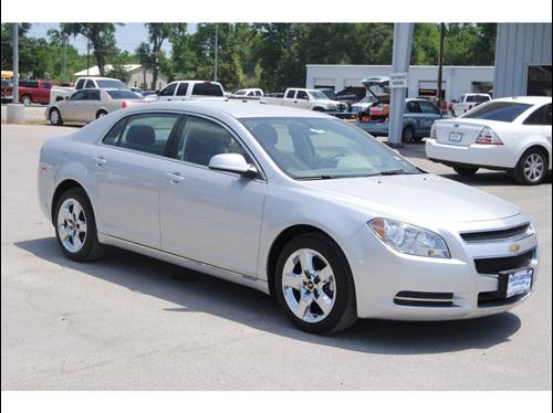 Chevrolet Malibu 2010 photo 1