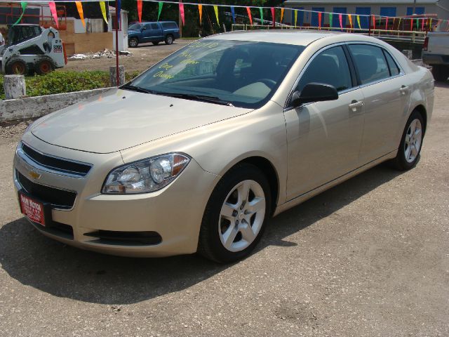 Chevrolet Malibu 2010 photo 3