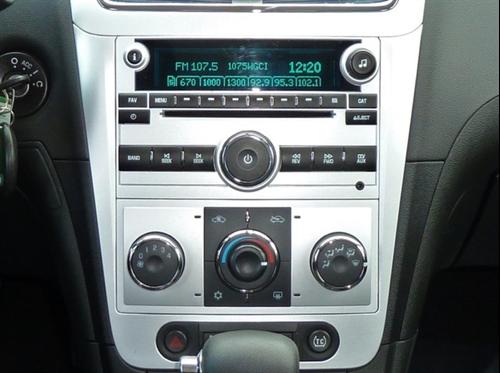 Chevrolet Malibu 2010 photo 1