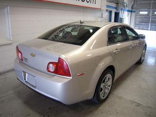Chevrolet Malibu 2010 photo 4