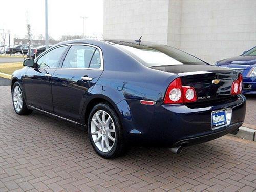 Chevrolet Malibu 2010 photo 2