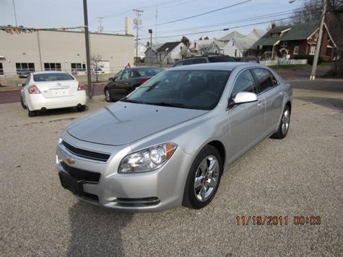 Chevrolet Malibu 2010 photo 2