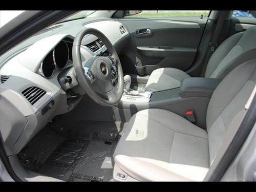 Chevrolet Malibu 2010 photo 4