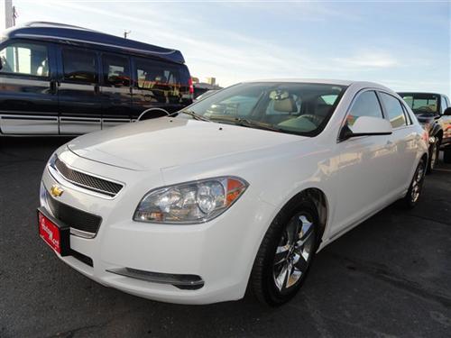 Chevrolet Malibu 2010 photo 2