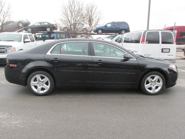 Chevrolet Malibu 2010 photo 1