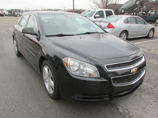 Chevrolet Malibu 2010 photo 2