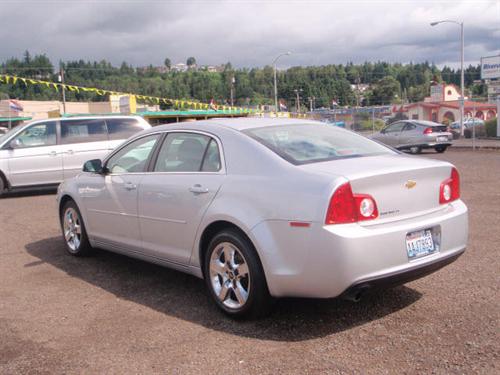 Chevrolet Malibu 2010 photo 1