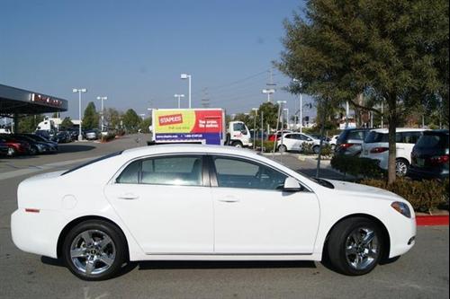Chevrolet Malibu 2010 photo 2