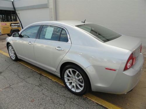 Chevrolet Malibu 2010 photo 3