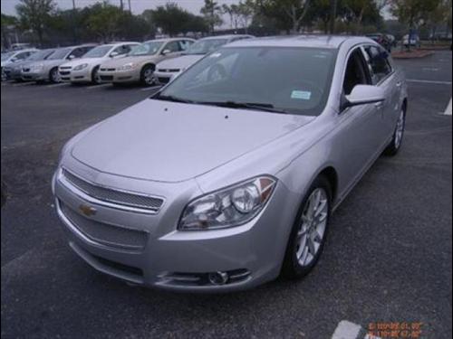 Chevrolet Malibu 2010 photo 2