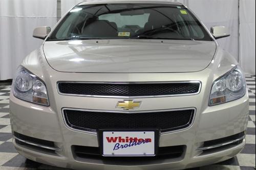 Chevrolet Malibu 2010 photo 3