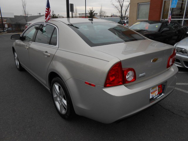 Chevrolet Malibu 2010 photo 2