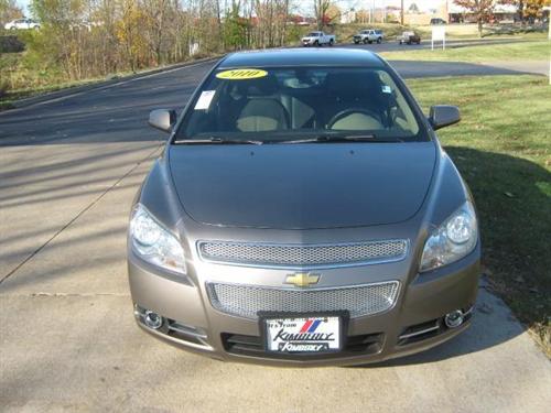 Chevrolet Malibu 2010 photo 2