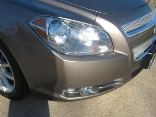 Chevrolet Malibu 2010 photo 3