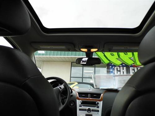 Chevrolet Malibu 2010 photo 1