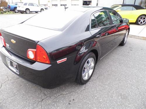Chevrolet Malibu 2010 photo 3