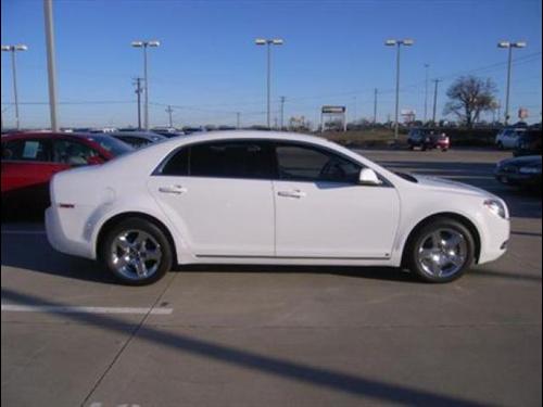 Chevrolet Malibu 2010 photo 3