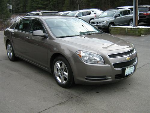 Chevrolet Malibu 2010 photo 3