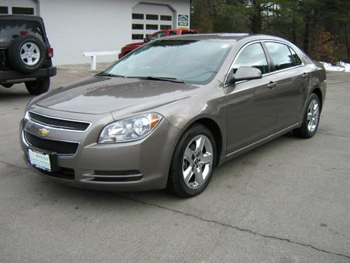 Chevrolet Malibu 2010 photo 4