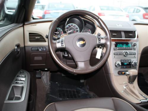 Chevrolet Malibu 2010 photo 4