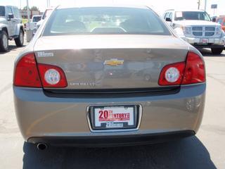 Chevrolet Malibu 2010 photo 4