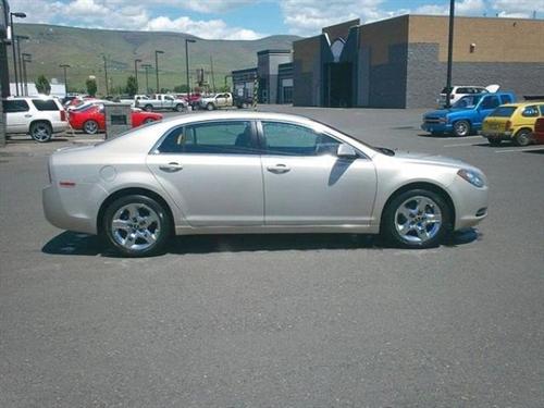 Chevrolet Malibu 2010 photo 1