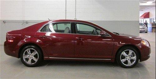 Chevrolet Malibu 2010 photo 2