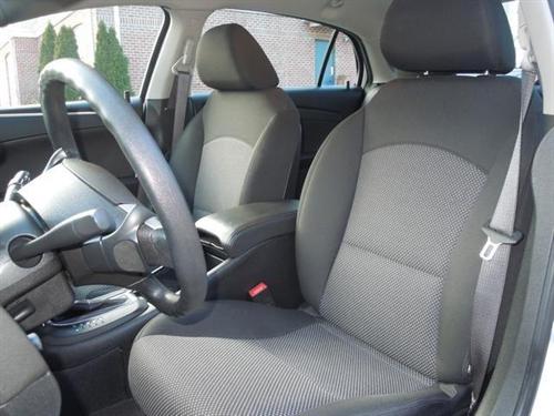 Chevrolet Malibu 2010 photo 2