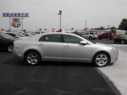 Chevrolet Malibu 2010 photo 3