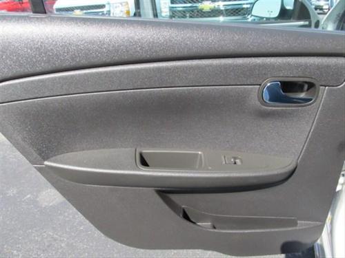 Chevrolet Malibu 2010 photo 3