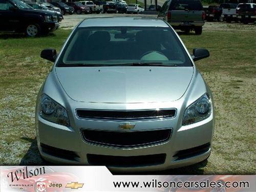 Chevrolet Malibu 2010 photo 2
