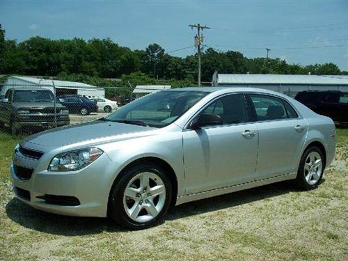 Chevrolet Malibu 2010 photo 3