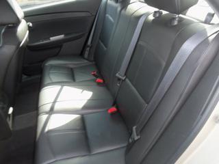 Chevrolet Malibu 2010 photo 2
