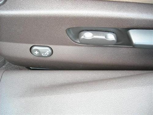 Chevrolet Malibu 2010 photo 2