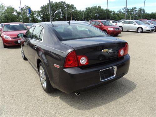 Chevrolet Malibu 2010 photo 2