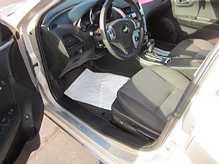Chevrolet Malibu 2010 photo 4