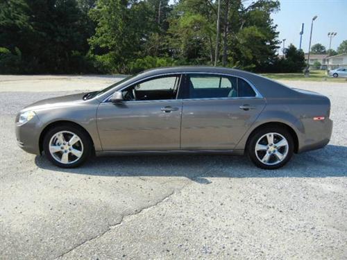 Chevrolet Malibu 2010 photo 1