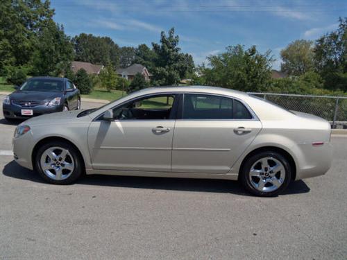 Chevrolet Malibu 2010 photo 1