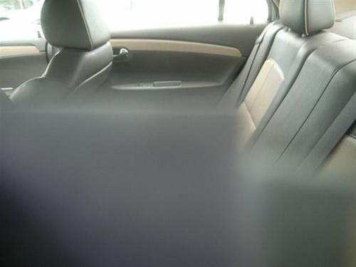 Chevrolet Malibu 2010 photo 3