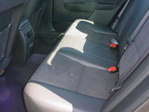 Chevrolet Malibu 2010 photo 2