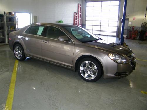 Chevrolet Malibu 2010 photo 1