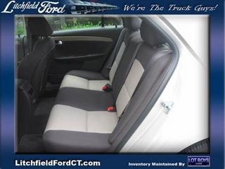 Chevrolet Malibu 2010 photo 2