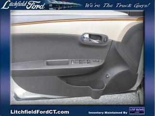 Chevrolet Malibu 2010 photo 3