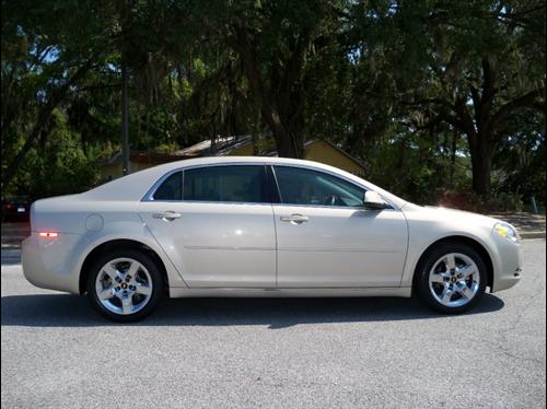 Chevrolet Malibu 2010 photo 4
