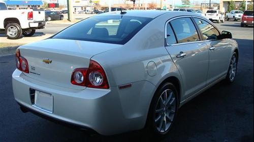 Chevrolet Malibu 2010 photo 4