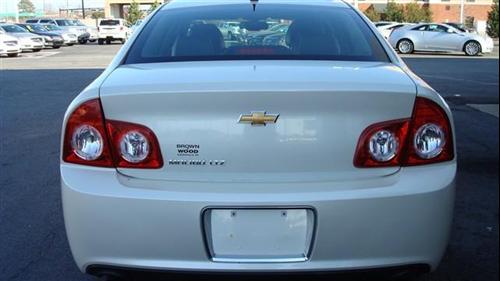 Chevrolet Malibu 2010 photo 5